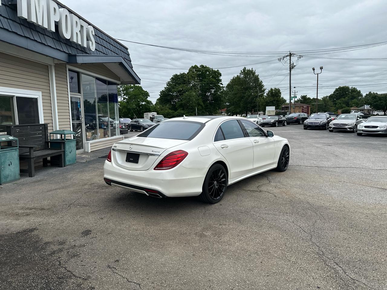 Mercedes-Benz S-Class 4dr Sdn S 550 4MATIC 2015