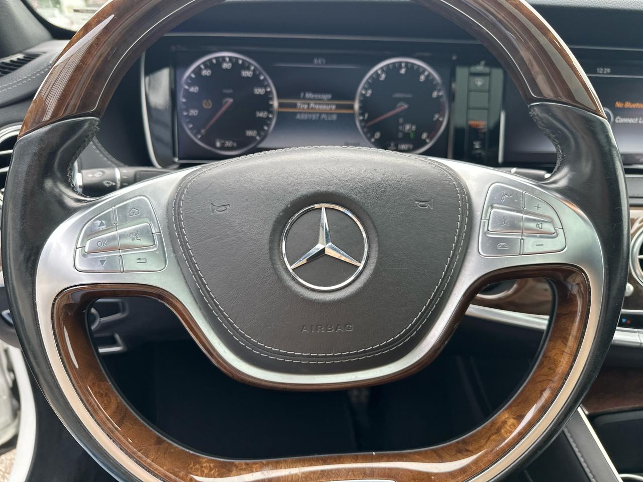 Mercedes-Benz S-Class 4dr Sdn S 550 4MATIC 2015