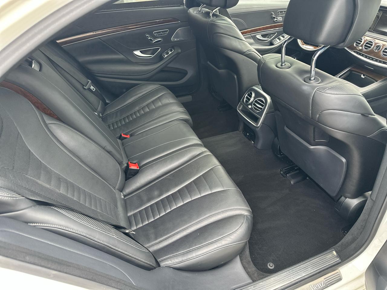 Mercedes-Benz S-Class 4dr Sdn S 550 4MATIC 2015