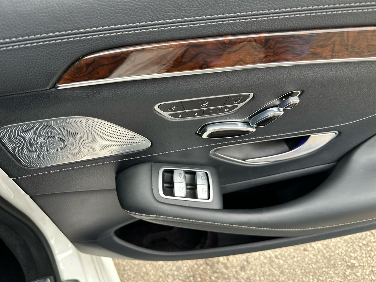 Mercedes-Benz S-Class 4dr Sdn S 550 4MATIC 2015