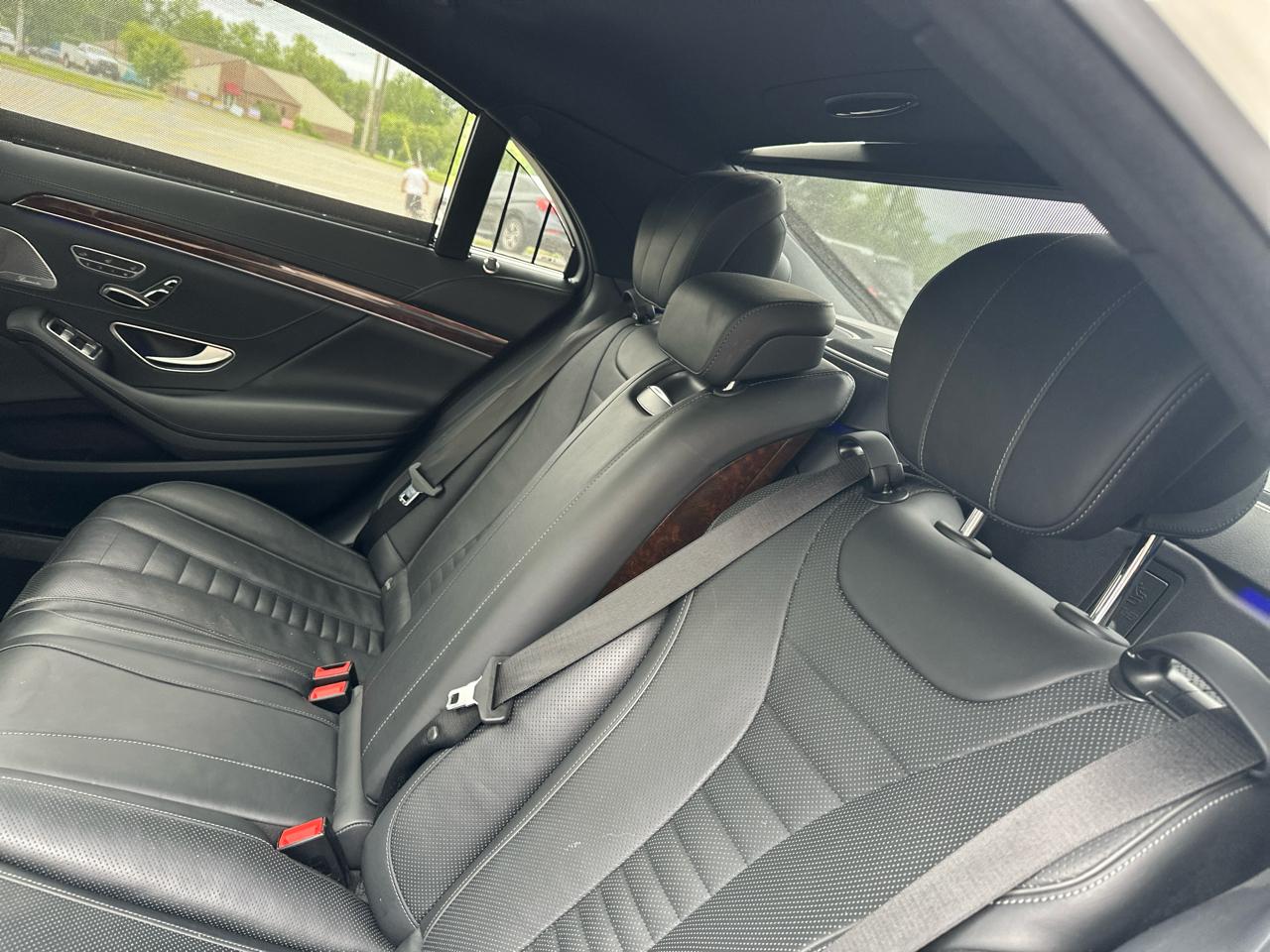 Mercedes-Benz S-Class 4dr Sdn S 550 4MATIC 2015