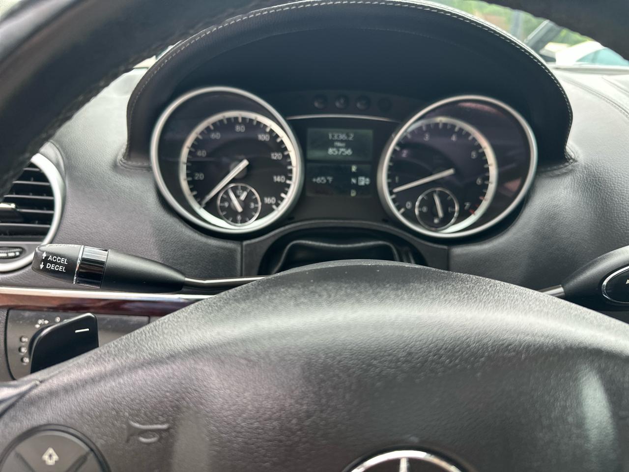 Mercedes-Benz GL-Class 4MATIC 4dr GL 450 2011