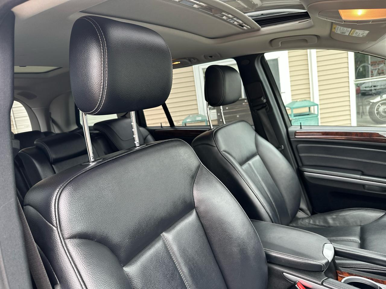 Mercedes-Benz GL-Class 4MATIC 4dr GL 450 2011