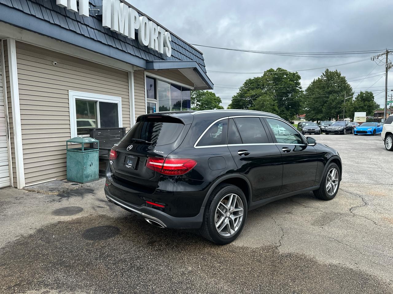 Mercedes-Benz GLC 4MATIC 4dr GLC 300 2016