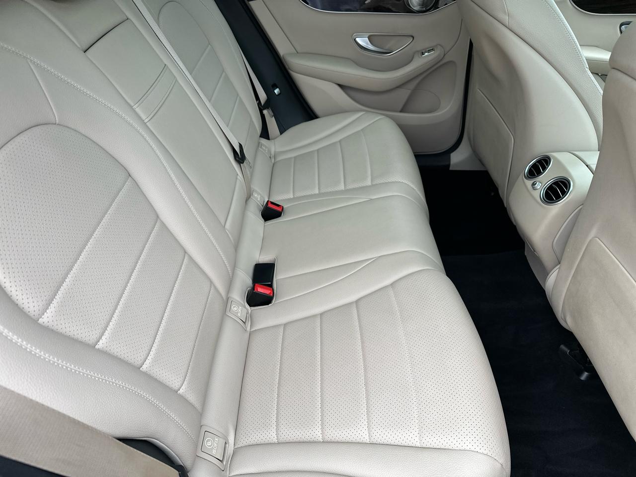 Mercedes-Benz GLC 4MATIC 4dr GLC 300 2016