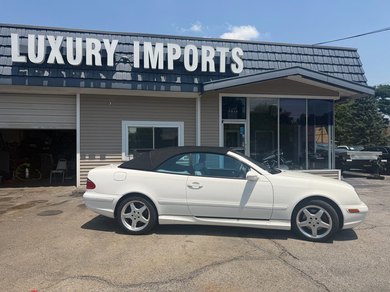 Mercedes-Benz CLK-Class 2dr Cabriolet 4.3L 2003