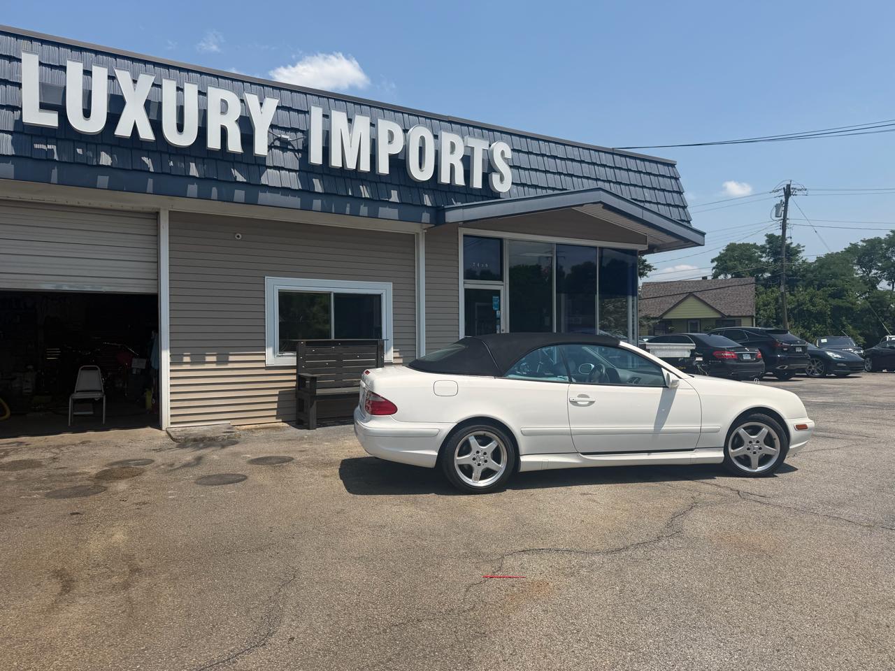 Mercedes-Benz CLK-Class 2dr Cabriolet 4.3L 2003