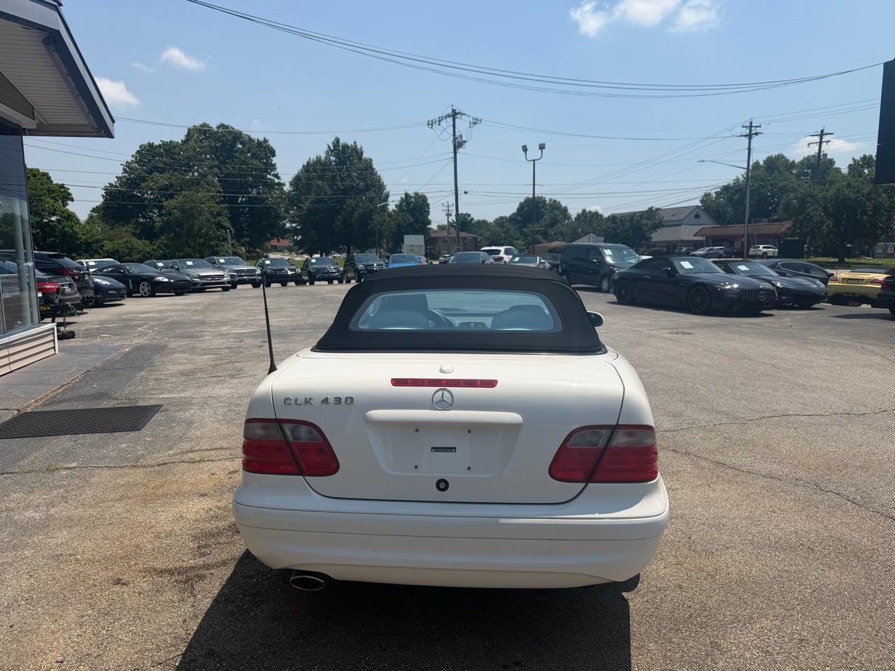 Mercedes-Benz CLK-Class 2dr Cabriolet 4.3L 2003