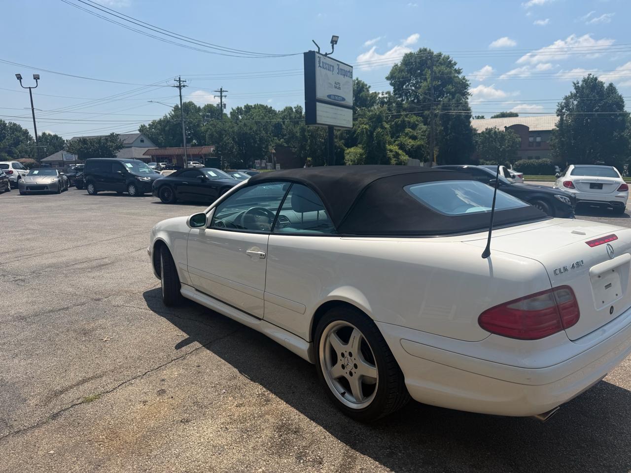 Mercedes-Benz CLK-Class 2dr Cabriolet 4.3L 2003