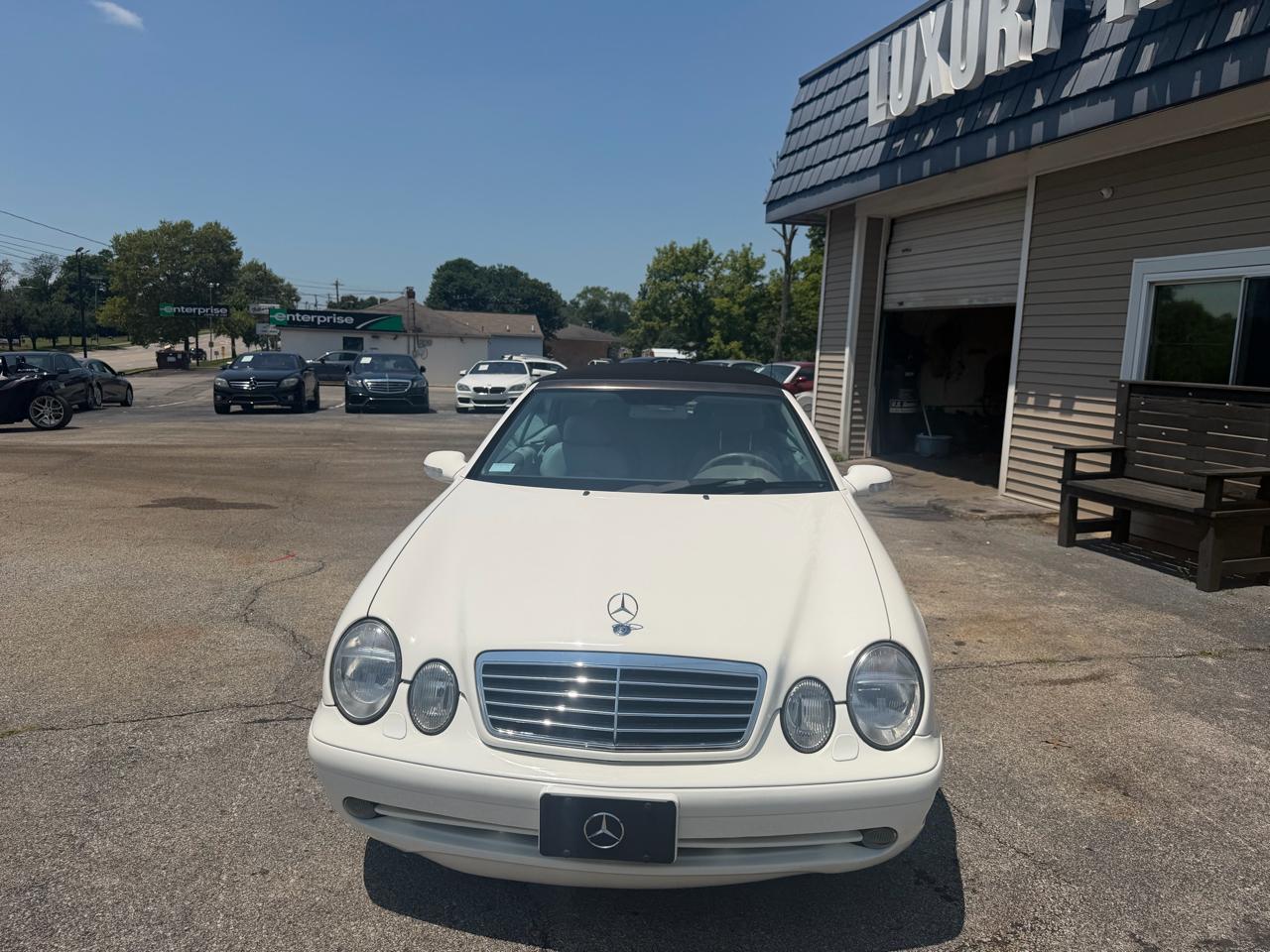 Mercedes-Benz CLK-Class 2dr Cabriolet 4.3L 2003