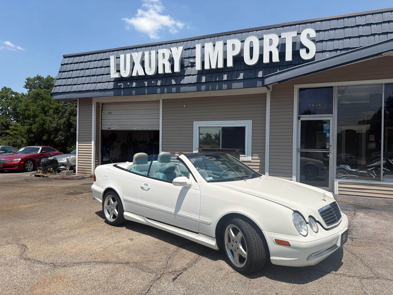 Mercedes-Benz CLK-Class 2dr Cabriolet 4.3L 2003
