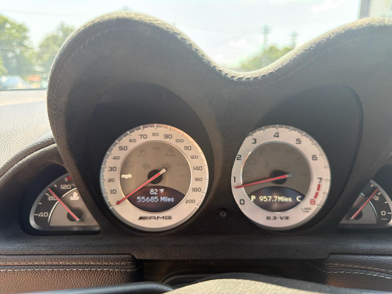 Mercedes-Benz SL-Class 2dr Roadster 5.5L AMG 2004