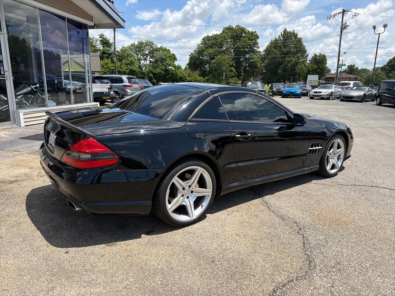 Mercedes-Benz SL-Class 2dr Roadster 5.5L V8 2009