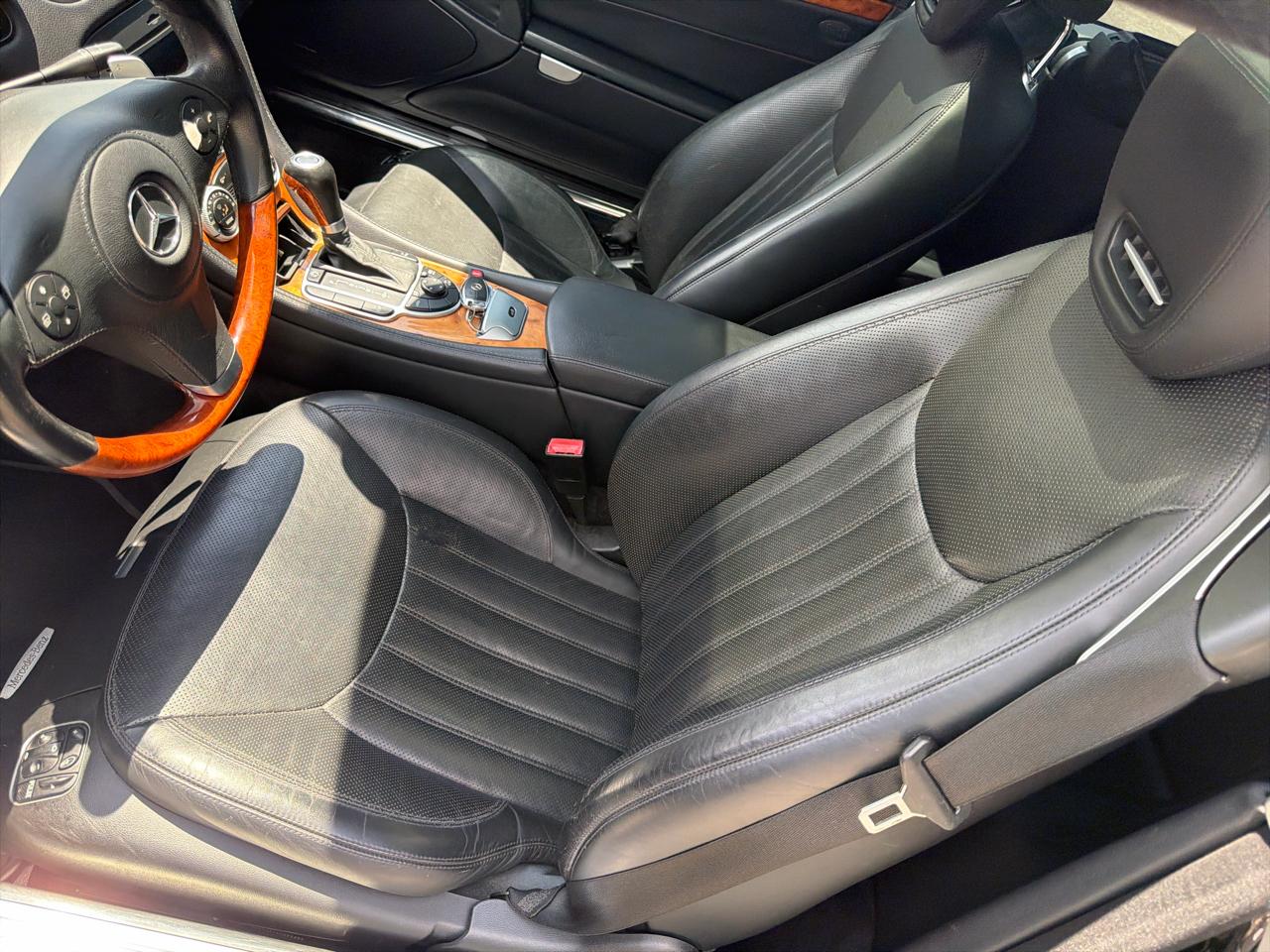 Mercedes-Benz SL-Class 2dr Roadster 5.5L V8 2009