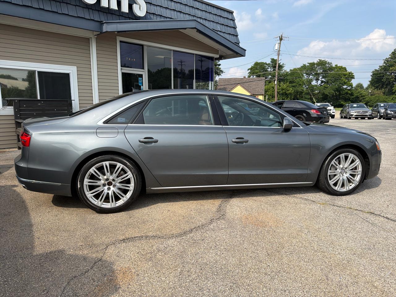 Audi A8 L 4dr Sdn 3.0T 2015