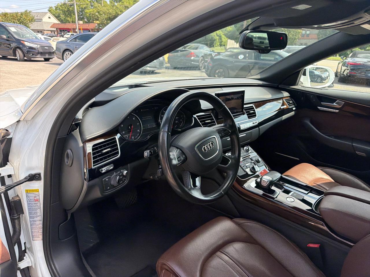 Audi A8 L 4dr Sdn 4.0T 2015