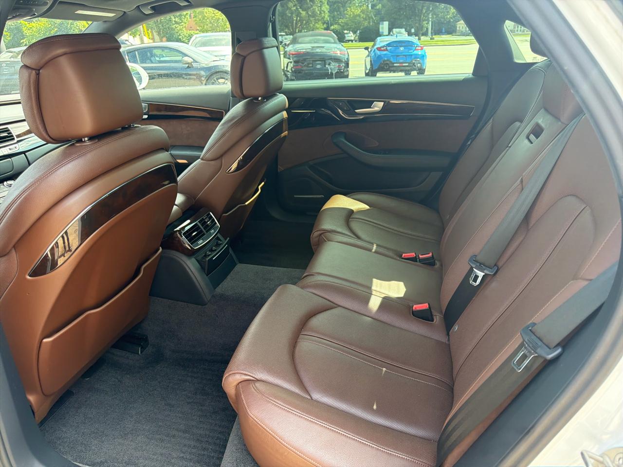 Audi A8 L 4dr Sdn 4.0T 2015
