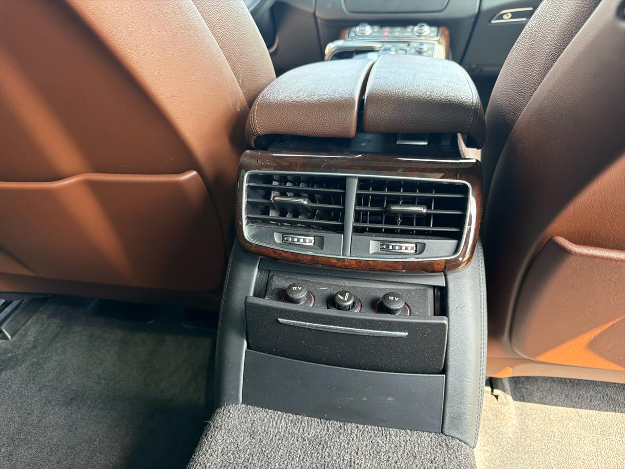Audi A8 L 4dr Sdn 4.0T 2015