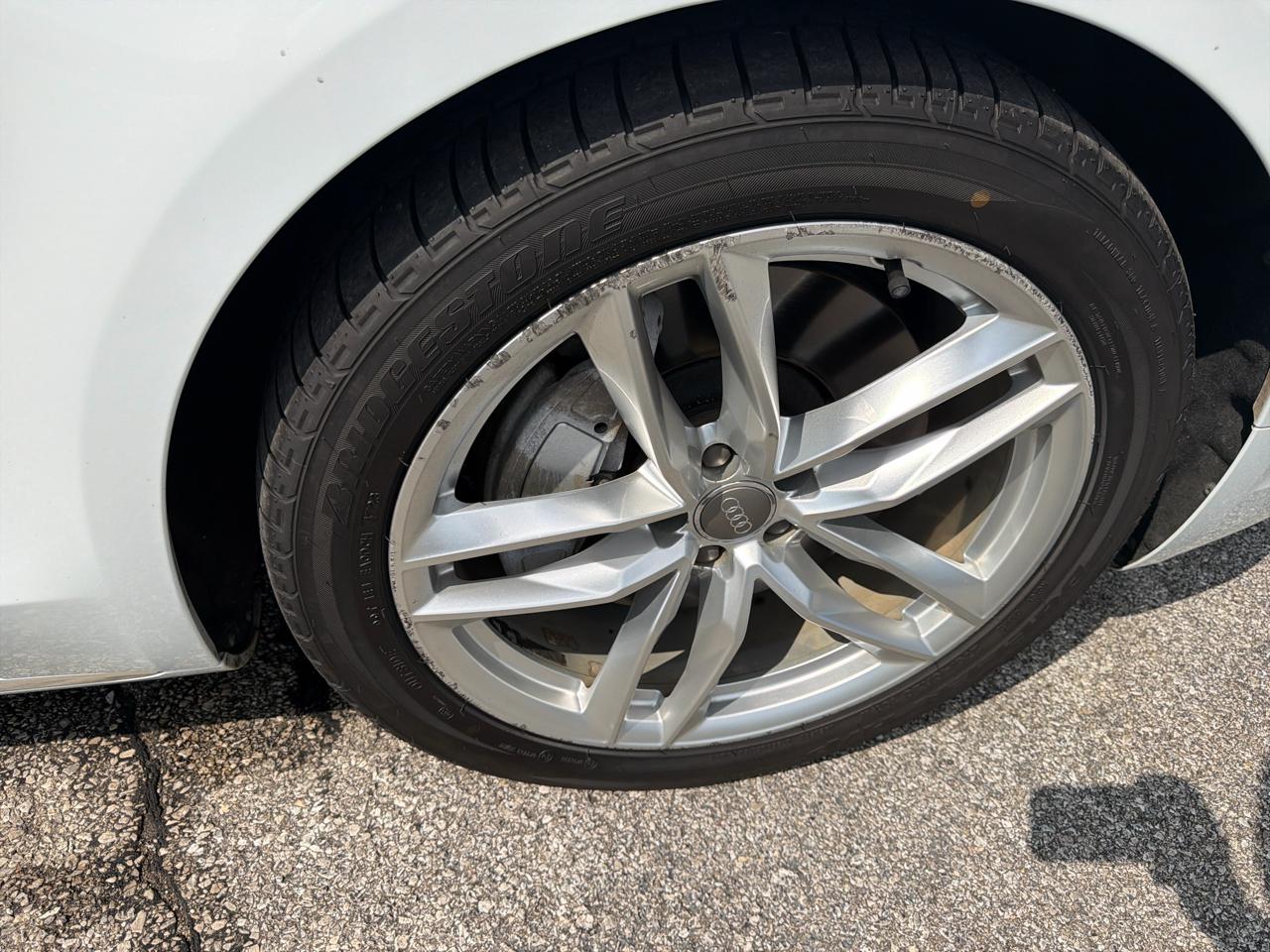 Audi A8 L 4dr Sdn 4.0T 2015
