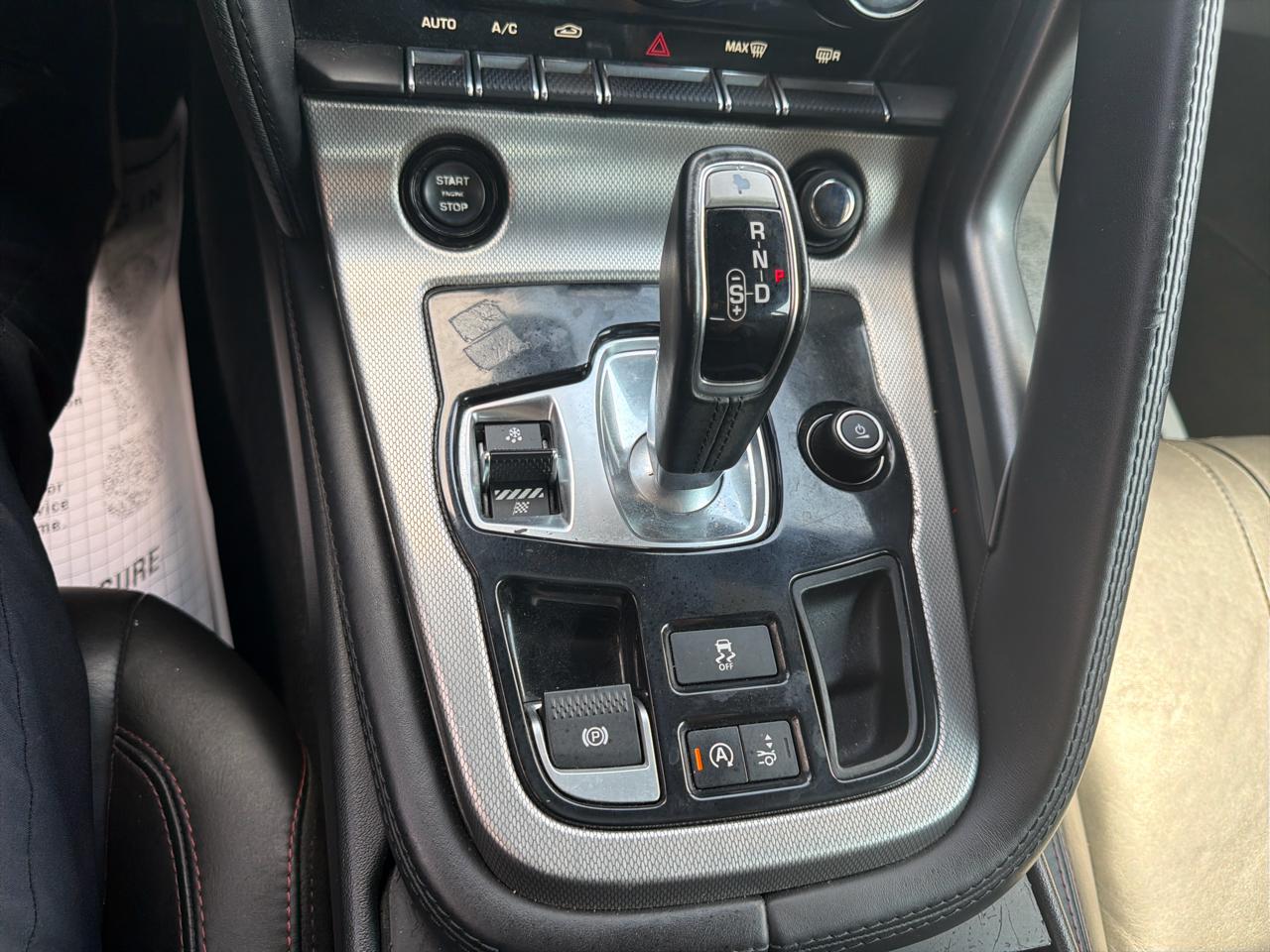 Jaguar F-Type 2dr Cpe V6 2016