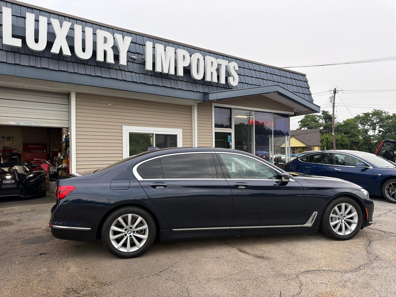 BMW 7 Series 740i xDrive Sedan 2019