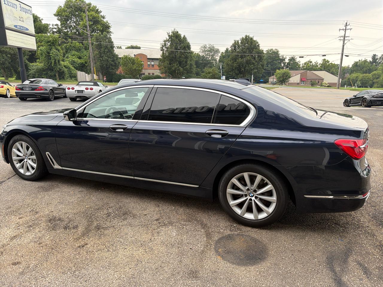 BMW 7 Series 740i xDrive Sedan 2019