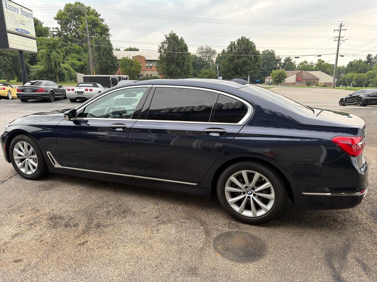BMW 7 Series 740i xDrive Sedan 2019