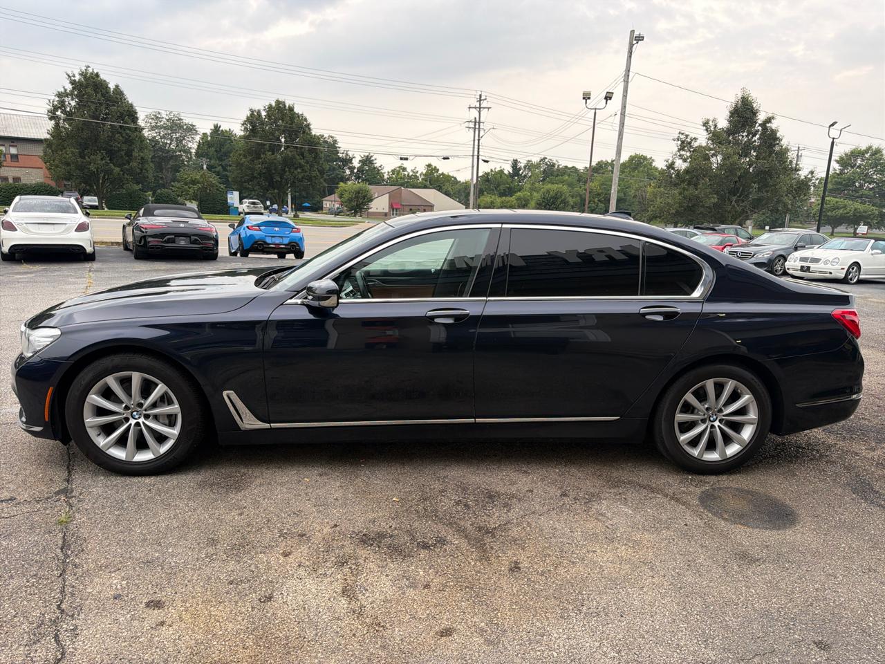 BMW 7 Series 740i xDrive Sedan 2019