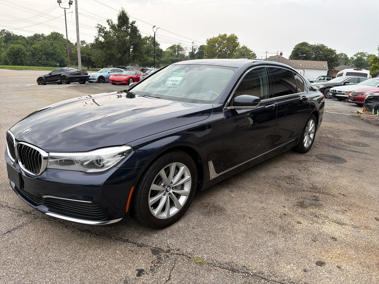 BMW 7 Series 740i xDrive Sedan 2019