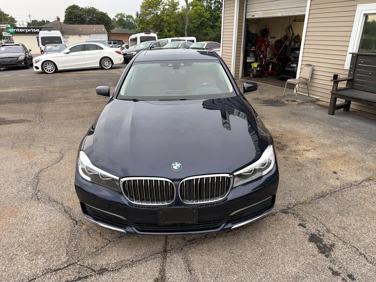 BMW 7 Series 740i xDrive Sedan 2019
