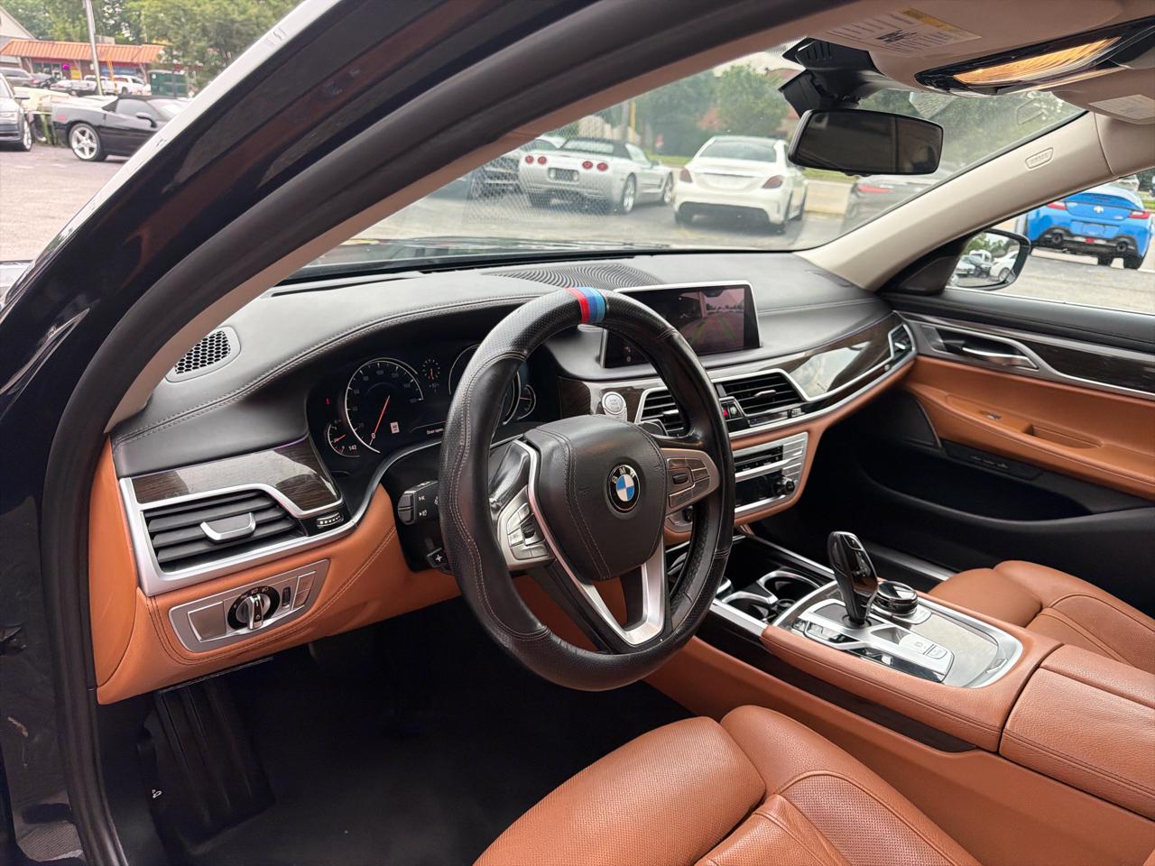 BMW 7 Series 740i xDrive Sedan 2019