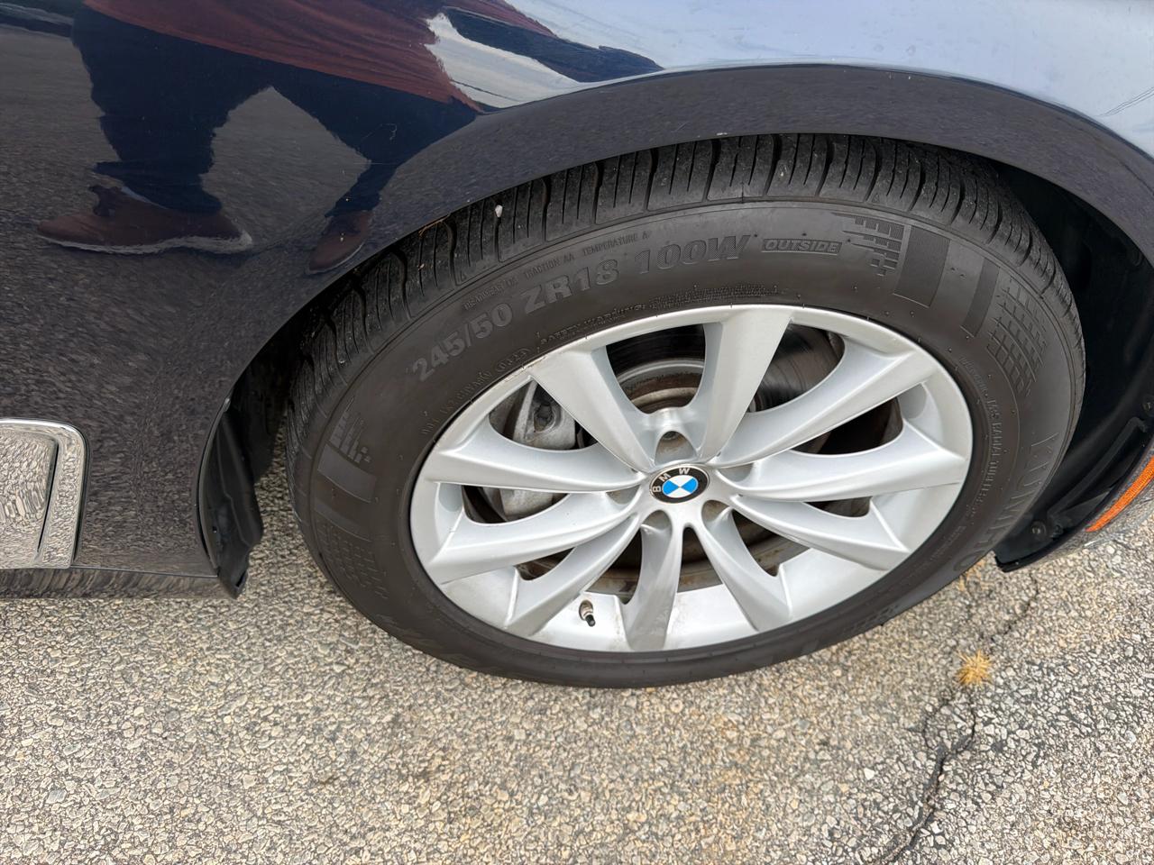 BMW 7 Series 740i xDrive Sedan 2019