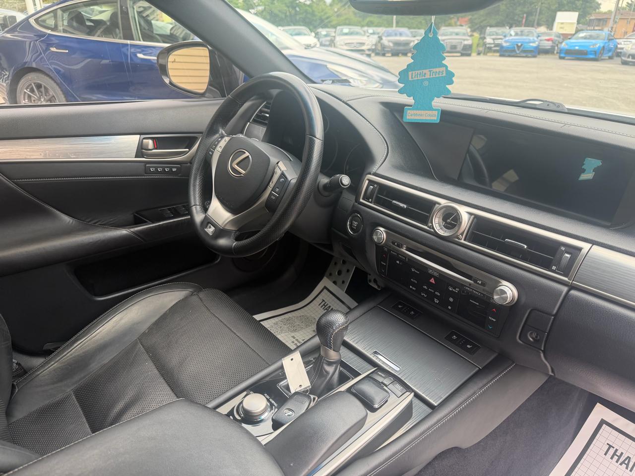 Lexus GS 350 4dr Sdn RWD 2013