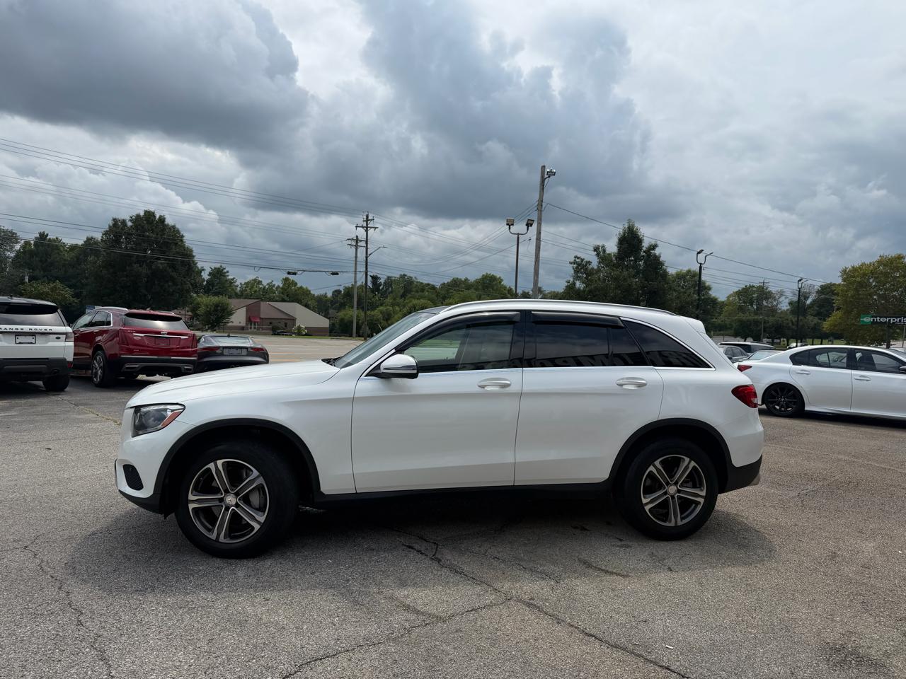 Mercedes-Benz GLC 4MATIC 4dr GLC 300 2016