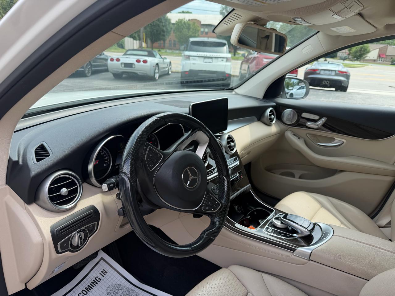 Mercedes-Benz GLC 4MATIC 4dr GLC 300 2016