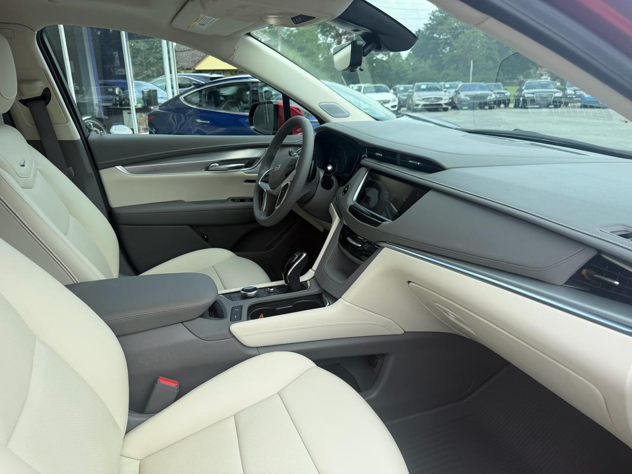 Cadillac XT5 AWD 4dr Premium Luxury 2025