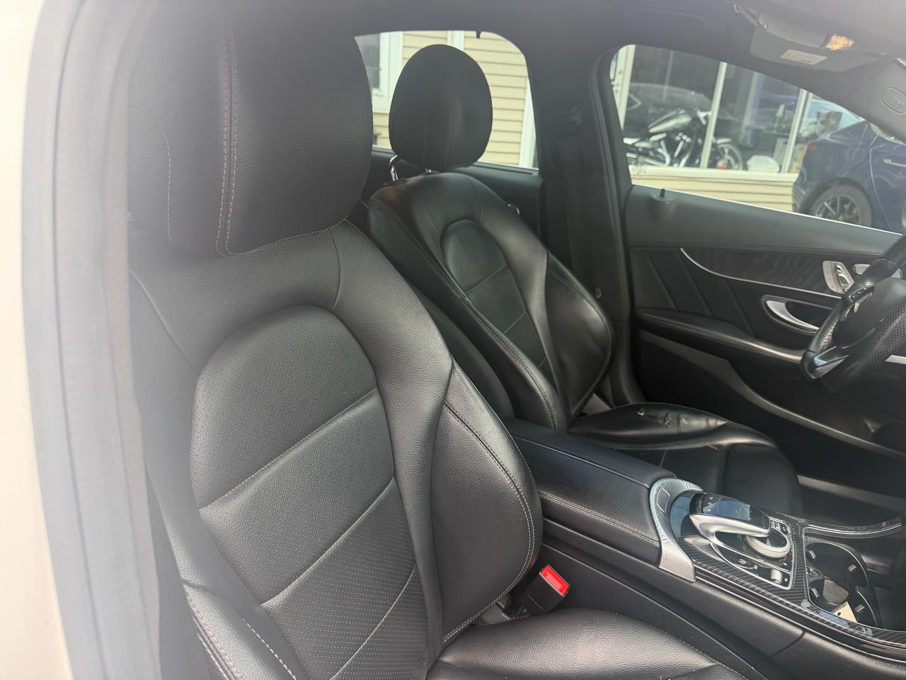 Mercedes-Benz C-Class 4dr Sdn C 400 4MATIC 2015