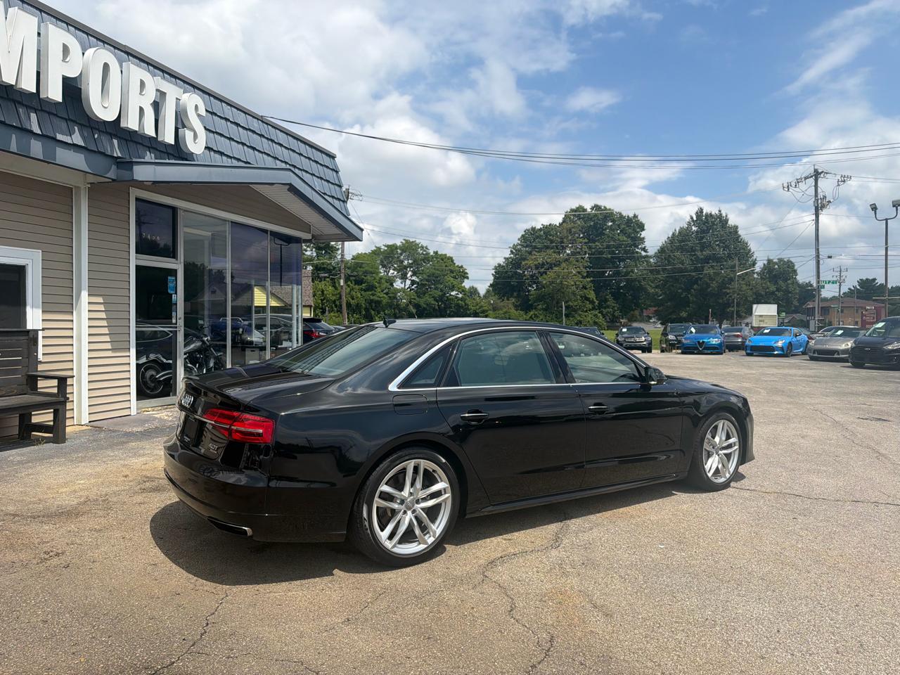 Audi A8 L 4dr Sdn 4.0T Sport 2016
