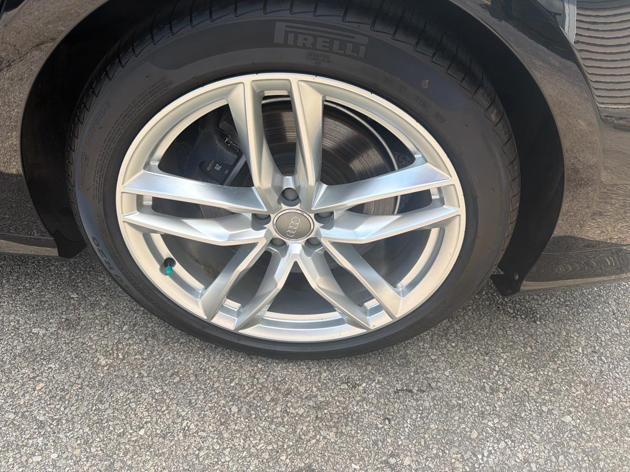 Audi A8 L 4dr Sdn 4.0T Sport 2016
