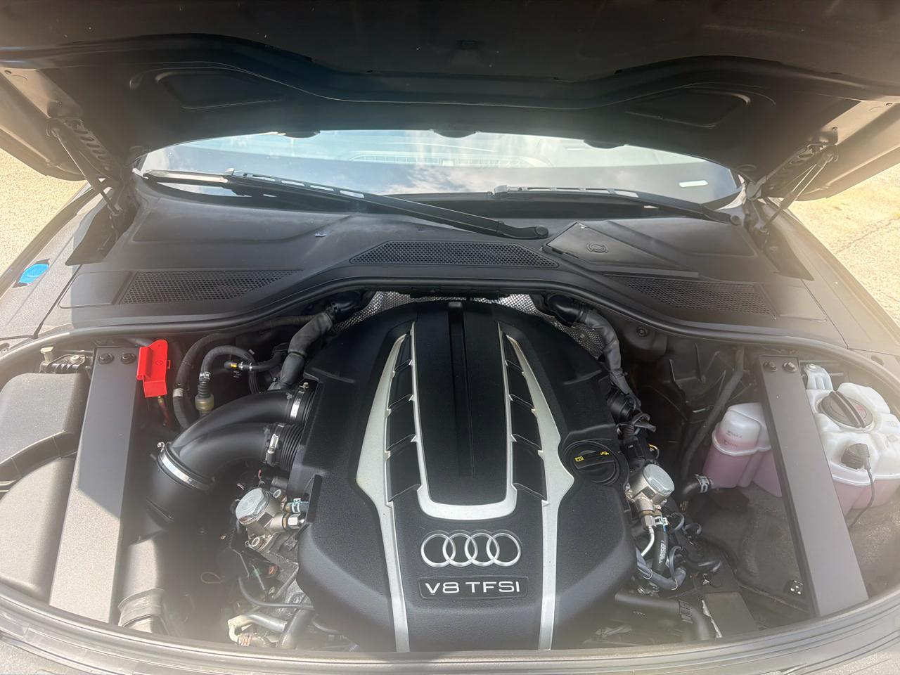 Audi A8 L 4dr Sdn 4.0T Sport 2016