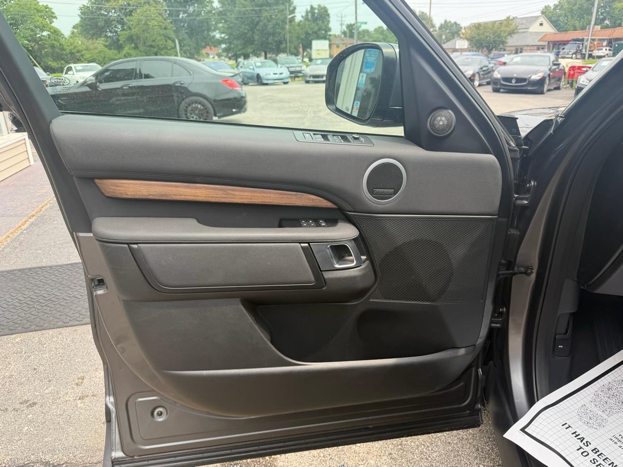 Land Rover Discovery HSE 2019