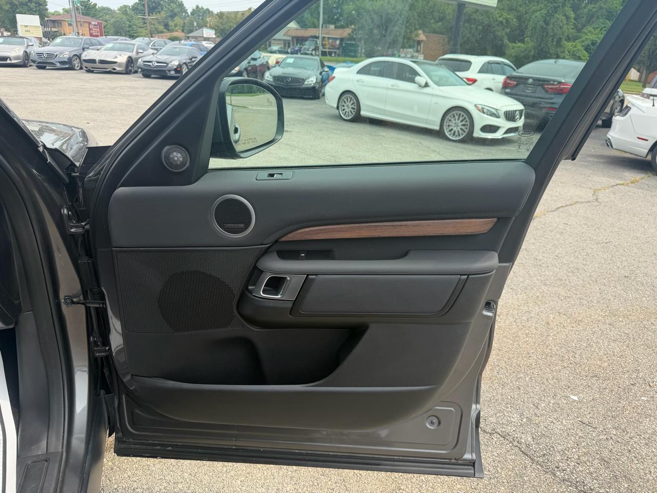 Land Rover Discovery HSE 2019