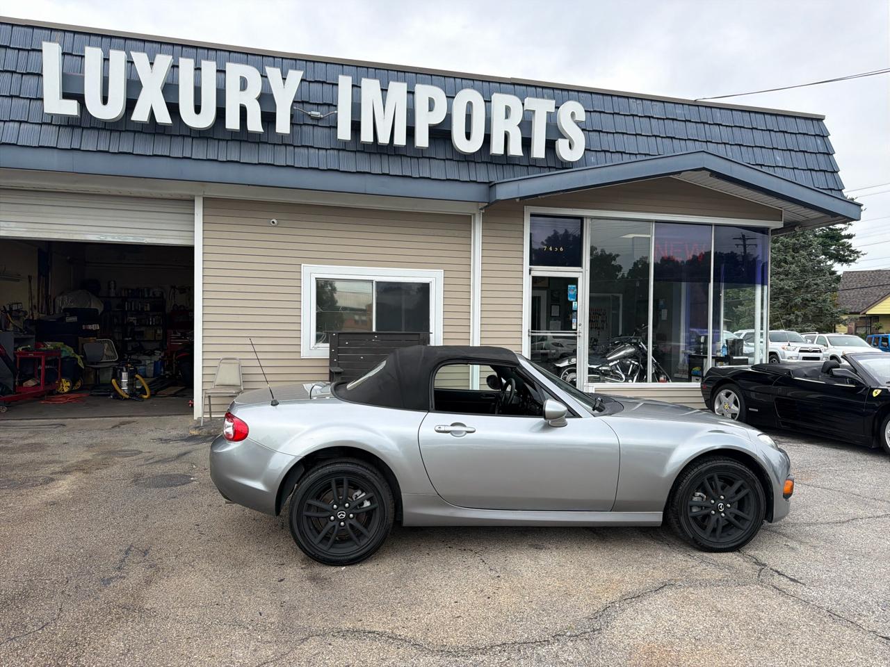 Mazda MX-5 Miata 2dr Conv Man Sport 2015