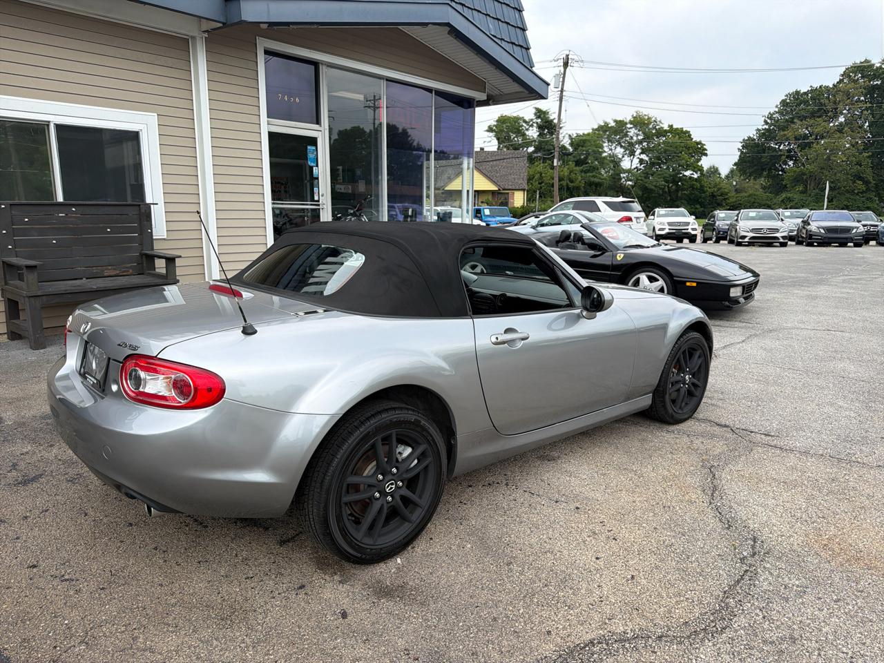 Mazda MX-5 Miata 2dr Conv Man Sport 2015