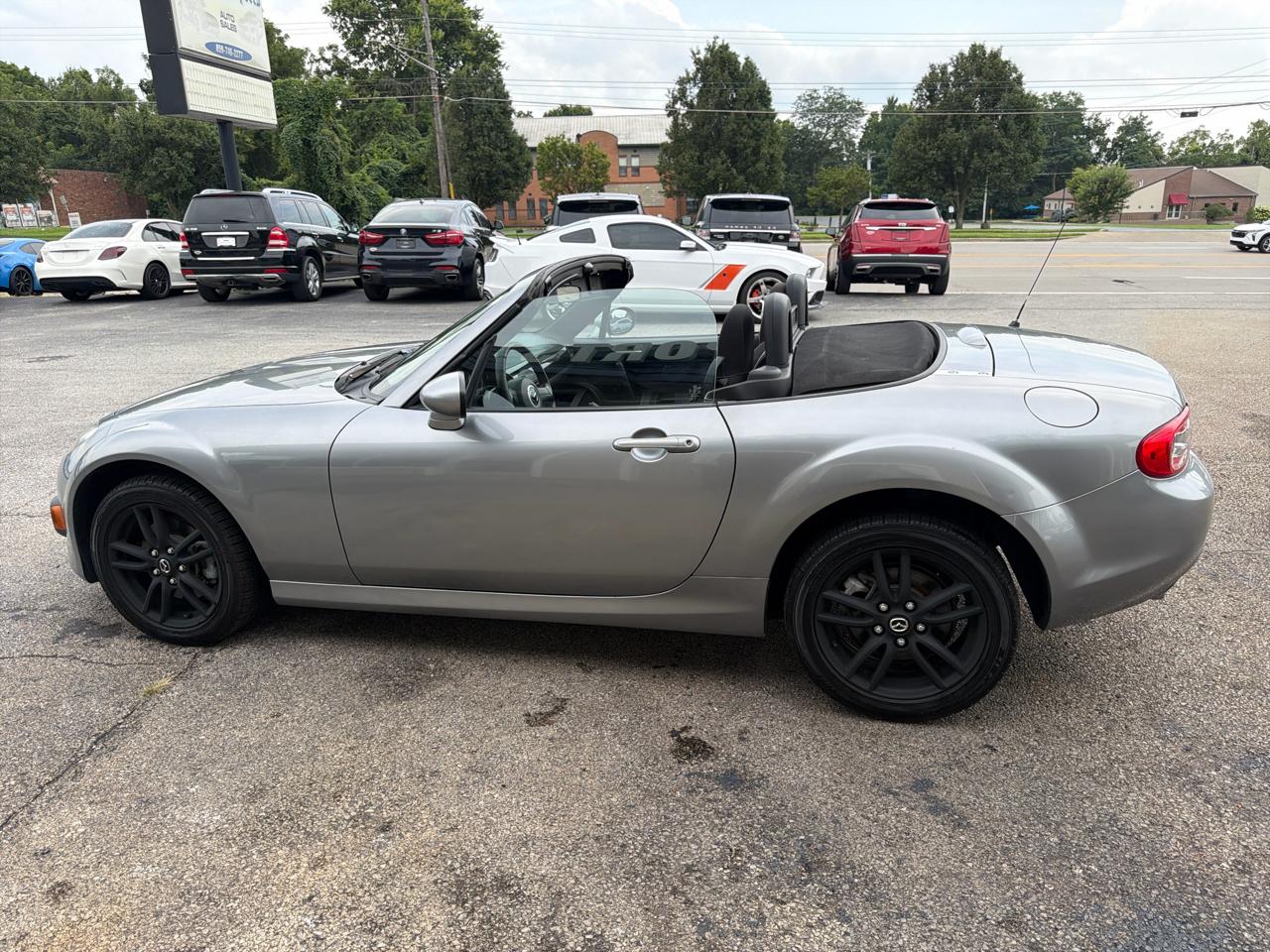 Mazda MX-5 Miata 2dr Conv Man Sport 2015