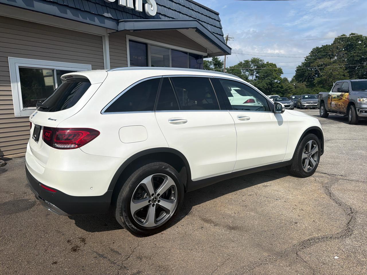 Mercedes-Benz GLC GLC 300 4MATIC SUV 2020
