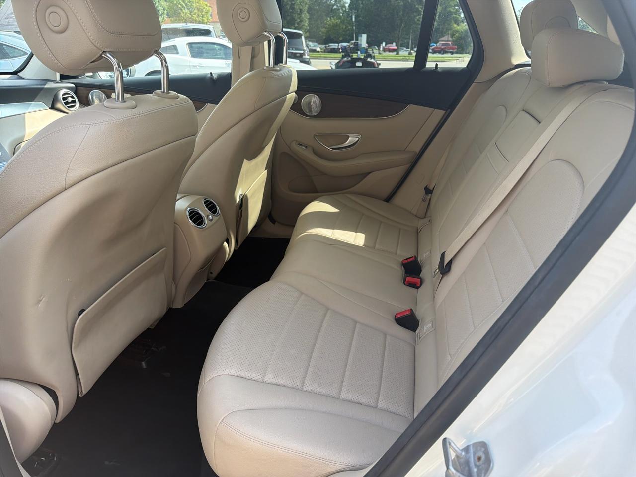 Mercedes-Benz GLC GLC 300 4MATIC SUV 2020