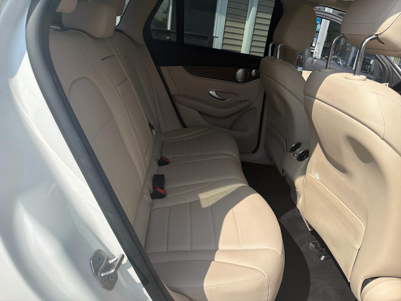 Mercedes-Benz GLC GLC 300 4MATIC SUV 2020