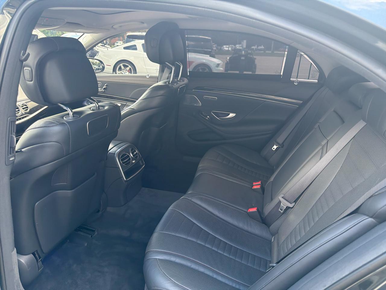 Mercedes-Benz S-Class S 560 4MATIC Sedan 2019