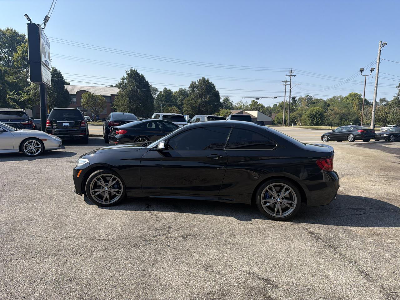 BMW 2 Series 2dr Cpe M235i xDrive AWD 2016